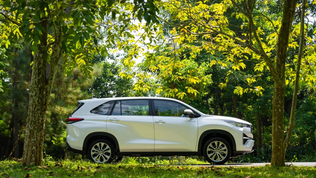 Toyota Innova Cross nội thất ghế ngồi