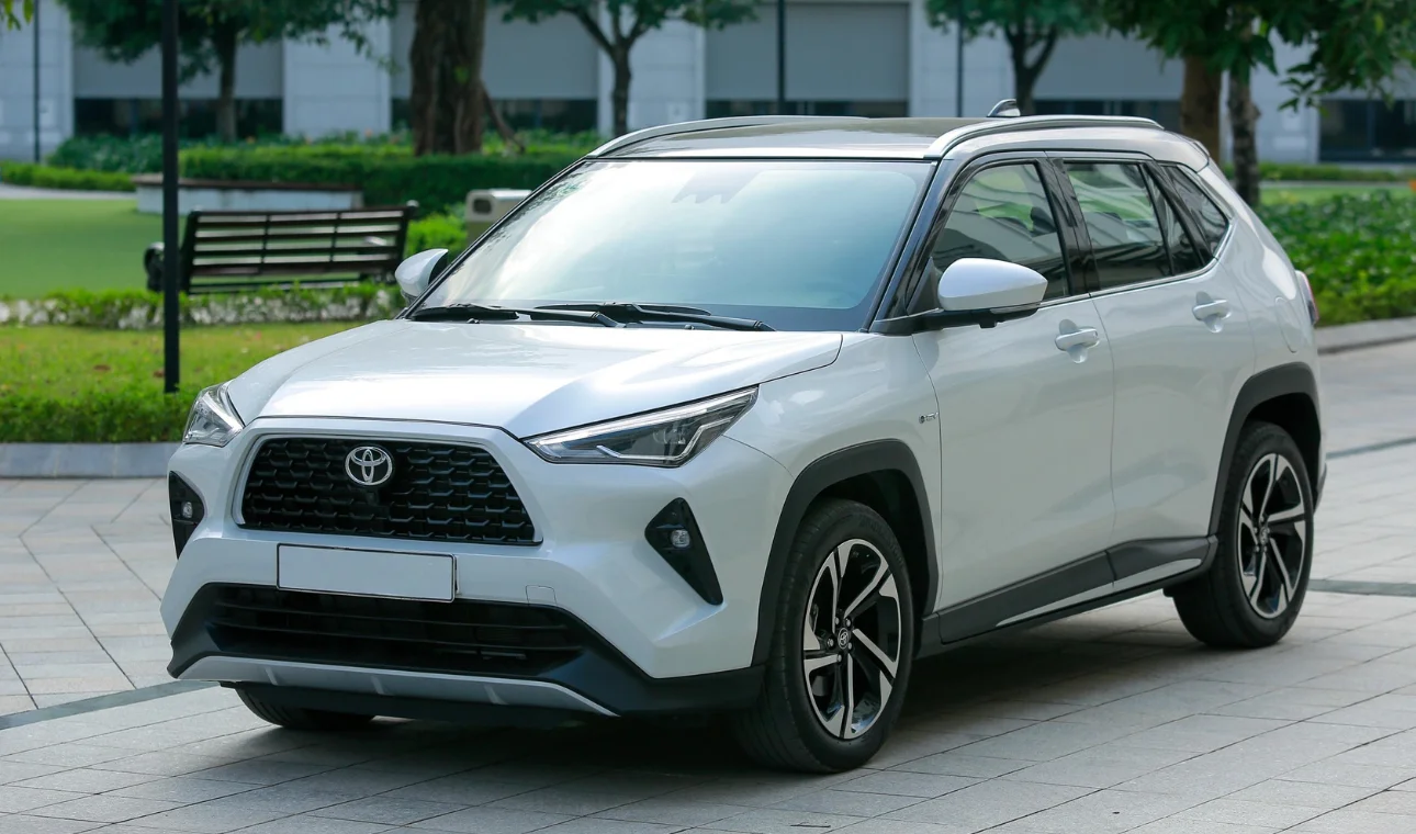 Toyota Yaris Cross 4